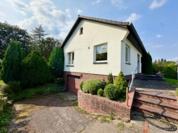 Ruhiges Einfamilienhaus in Ahrensburg, 22926 Ahrensburg, Einfamilienhaus