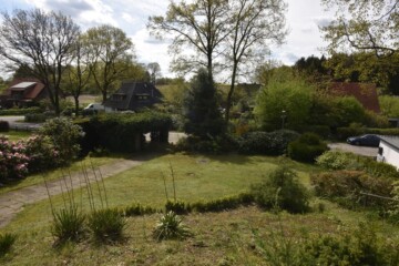 Außenbereich – Ausblick aus EG nach Süden - Einfamilienhaus mit Perspektive und Potential – Familienidyll in schöner Lage im Süden von Sottorf