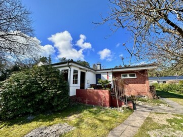 Willkommen in Ihrem neuen gemütlichen Zuhause im Herzen des beliebten Ortskerns von St. Peter Ording, 25826 Sankt Peter-Ording, Einfamilienhaus